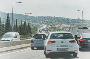 Two Cars Crash in Thessaloniki, Hit Six Parked Vehicles