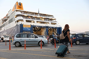 Ferry Schedules Modified as Strong Winds Ease Across Greece