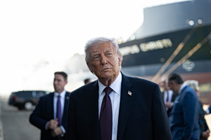 Trump Warns He’ll Bomb Oman Over Hormuz Strait Interference