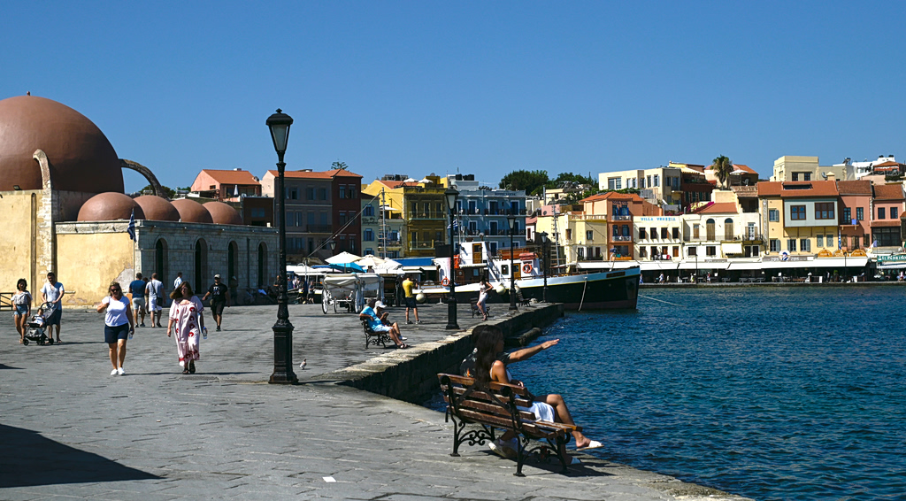 Crete Theater Days Kick Off with Free Shows Across the Island
