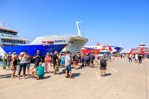 More Than 90,000 Passengers Return from Summer Holidays