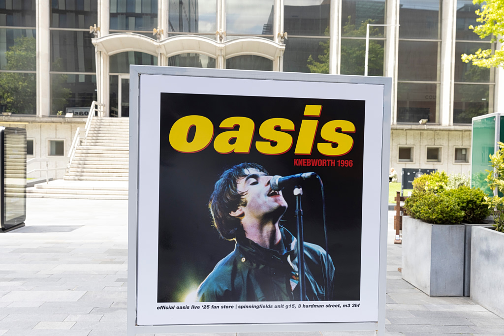 Thoughts, Feelings, and Rock Stardom in New Oasis Trailer