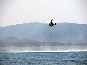 Greece Pays €509,000 to 59 Chios Businesses After Fires