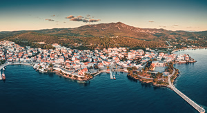 Halkidiki Faces Water Shortages Amid Summer Tourist Surge