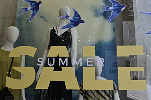 Summer Sales End Monday 31: What Shoppers Should Know