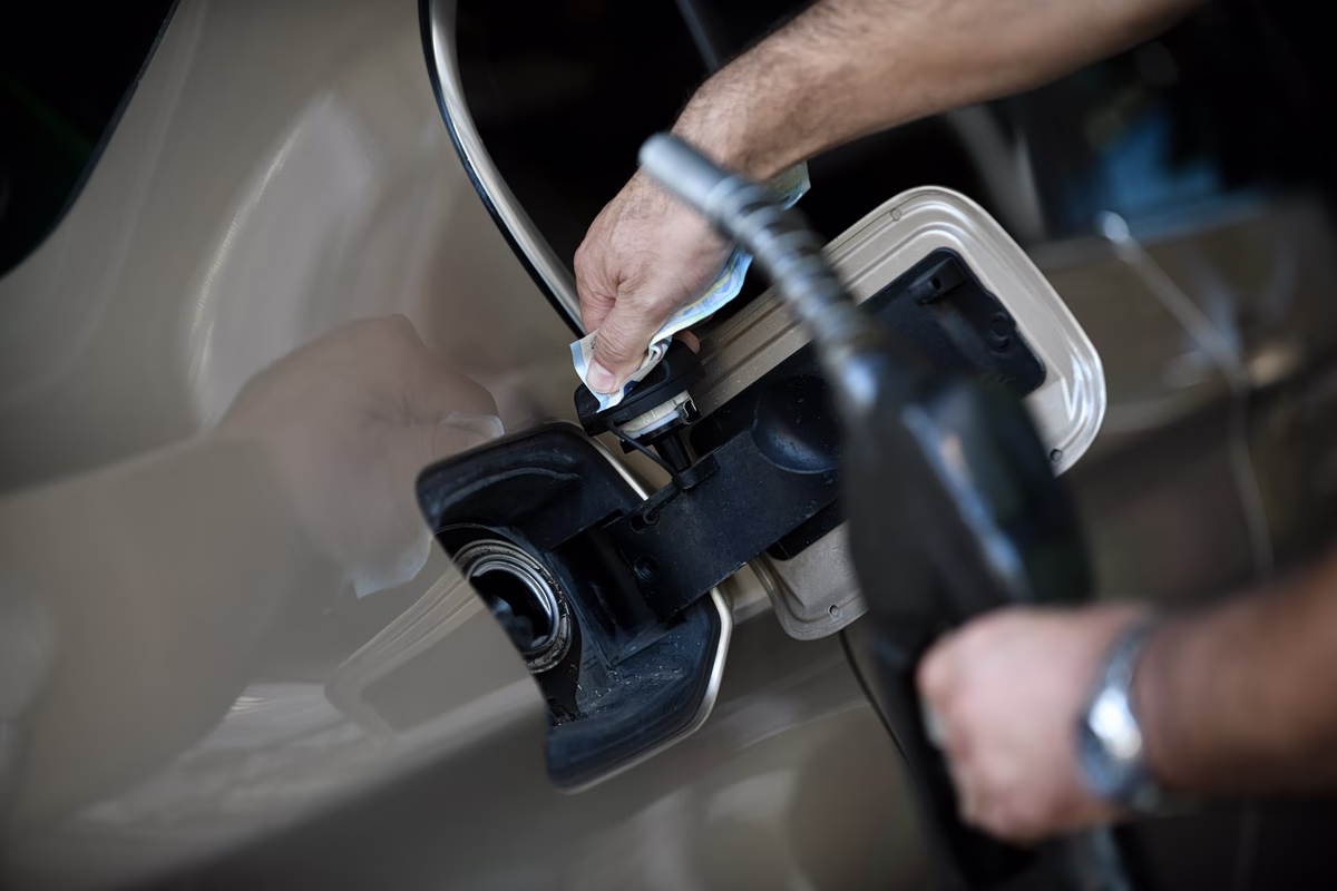High Prices: What Fuel Costs Revealed About Greek Vacations