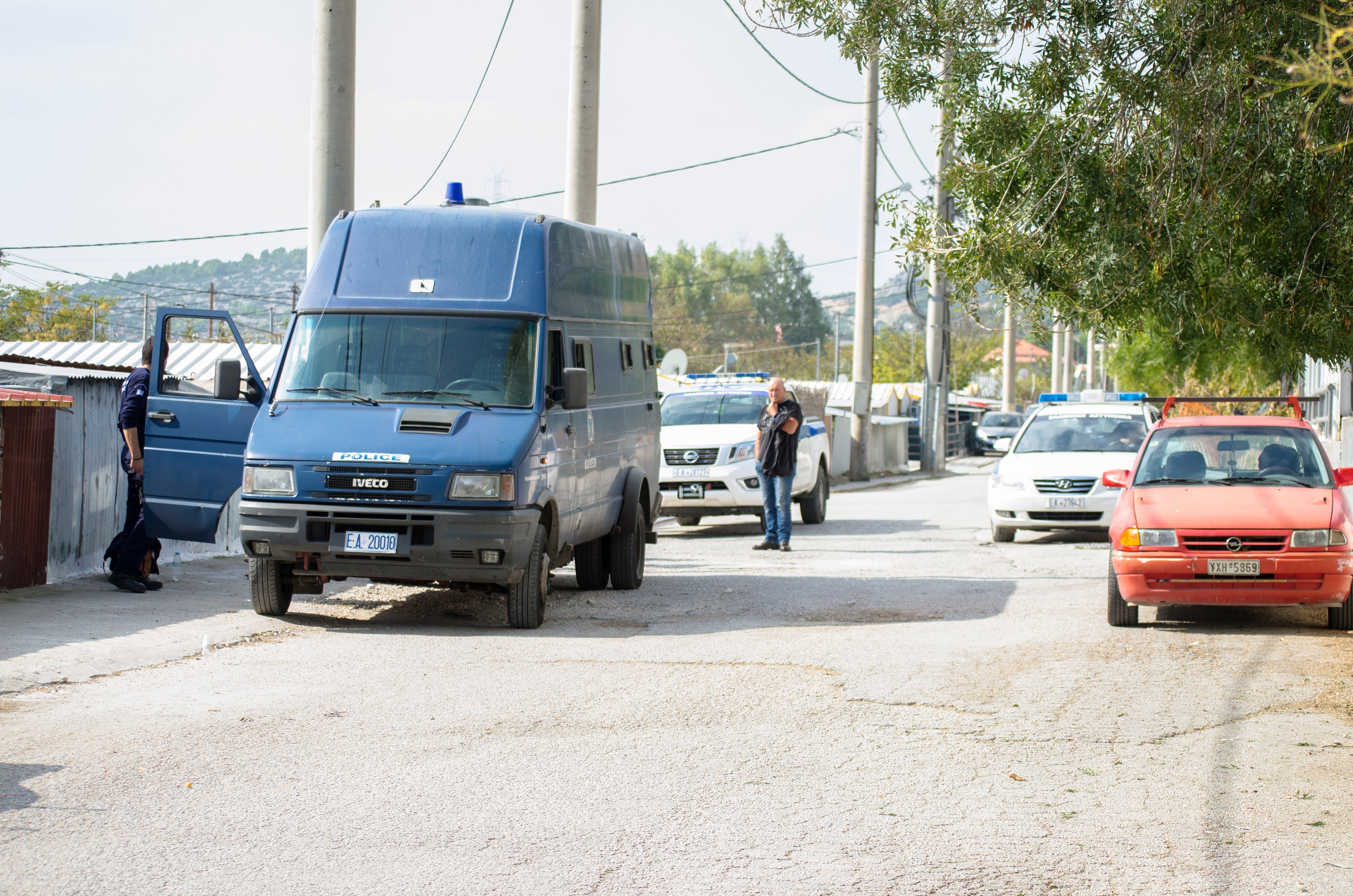 Four Arrested Over 25 Burglaries on Greek Island of Paros