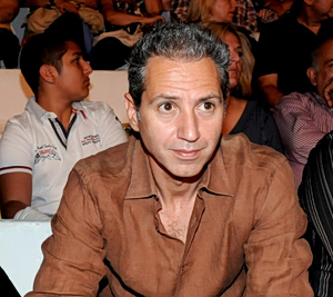 Greek Singer Dimitris Kokotas Dies at 57