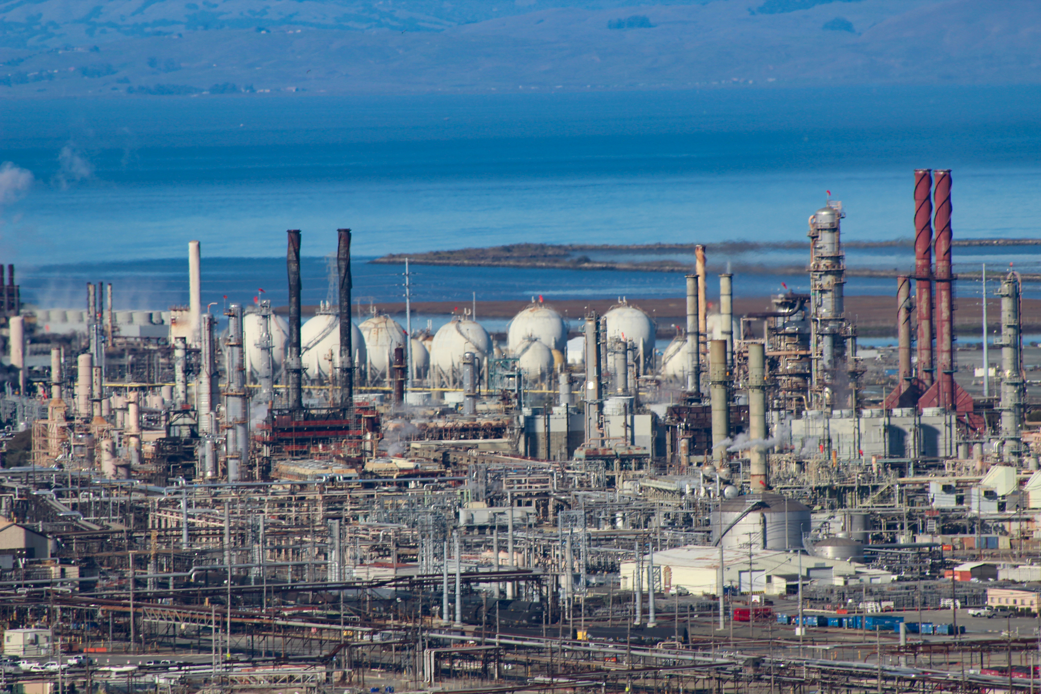 Chevron Set to Finalize Deal to Expand Oil Projects in Venezuela