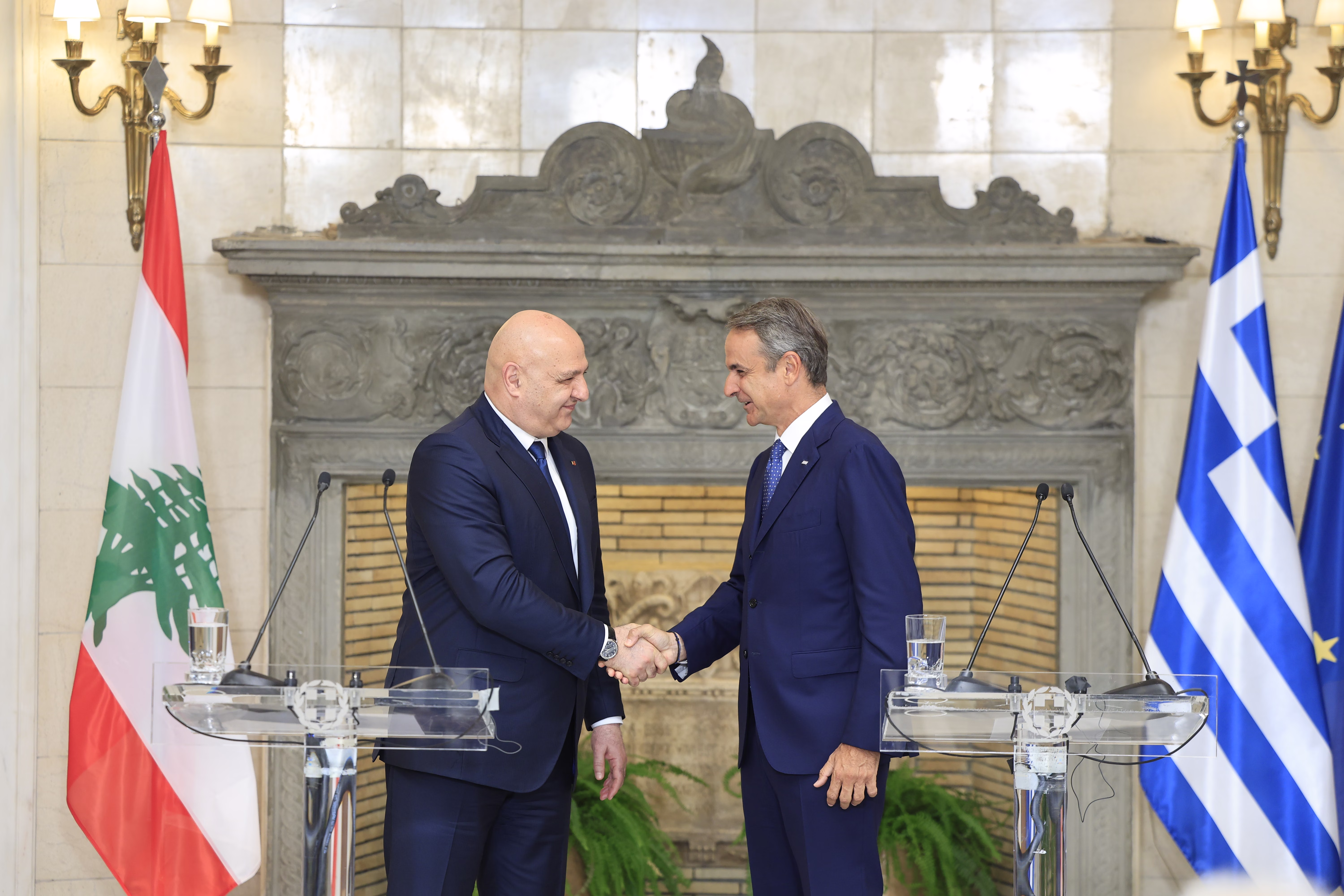 Greece, Lebanon Seek Stronger Ties Amid Regional Tensions