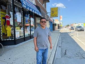 Chicago’s New Bike Lanes Spark a Rebellion From Businesses