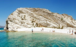 Lipsi Wins British Spotlight as an Unspoiled Aegean Escape