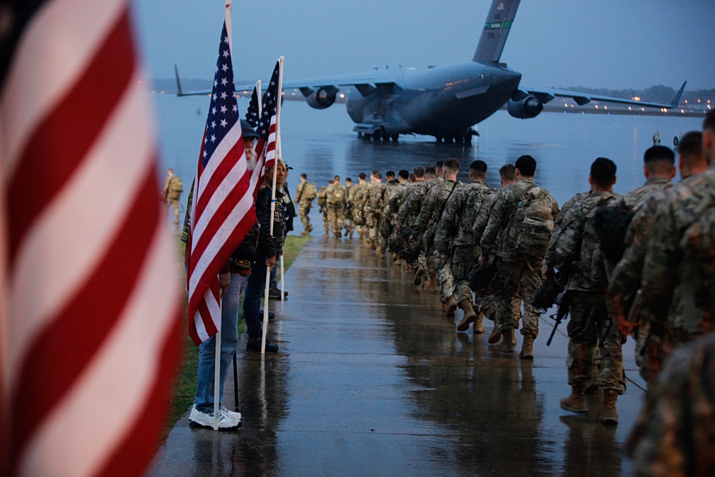 Hegseth Extends Mideast Deployments Into 2027, Escalating Strain on Troops