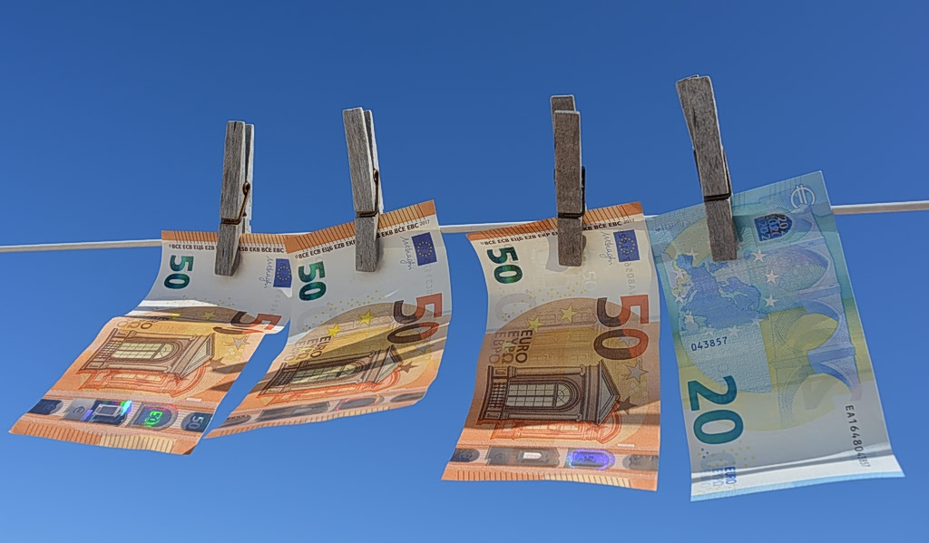 Criminal Gang Allegedly Defrauded State of €40mln in Tax Refunds