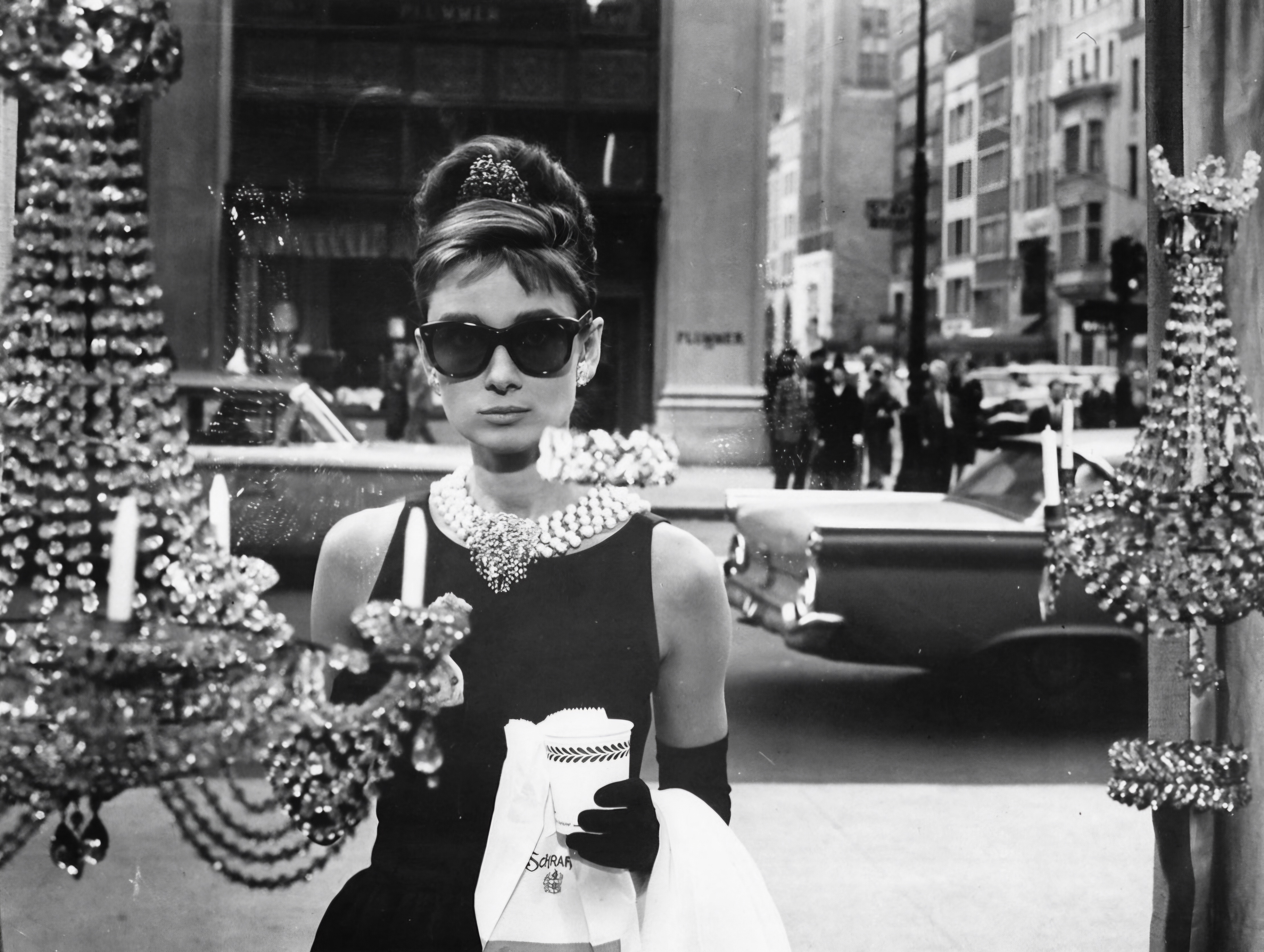 ‘Breakfast at Tiffany’s’ Limited Screenings at Cine Paris