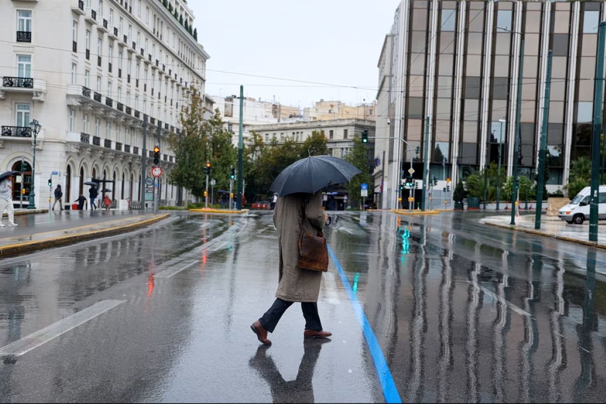 Weather Turns: Rain, Storms Set to Sweep Western Greece