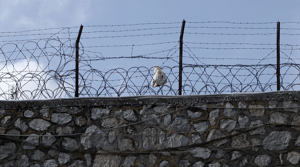 Six Arrested in Drug Raid at Greek Youth Prison