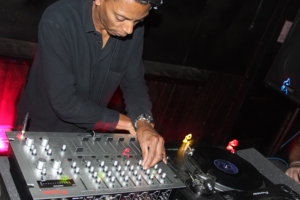 Jeff Mills Brings ‘Tomorrow Comes The Harvest’ to Athens