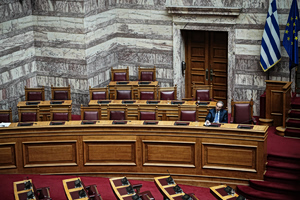 Six in 10 Greeks Borrow to Pay Their Bills