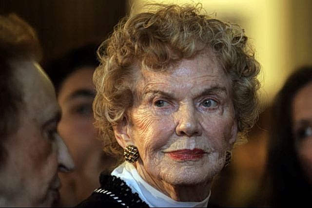 Margaret Papandreou, Women’s Rights Advocate, Ex-PM’s Wife, Dies at 102