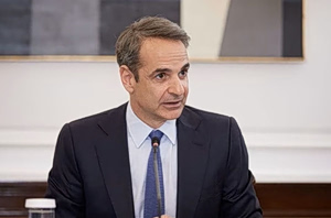 PM Mitsotakis Looks to Brussels on Fuel Tax Relief