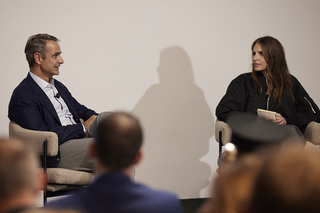 Mitsotakis Courts Greek Tech Talent in Silicon Valley