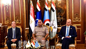Dendias Calls Egypt ‘Strategic, Essential Ally’ for Greece, Cyprus