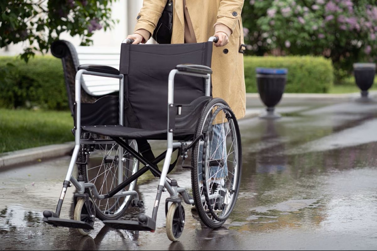 Greece Tops EU in Housing Poverty Among People With Disabilities