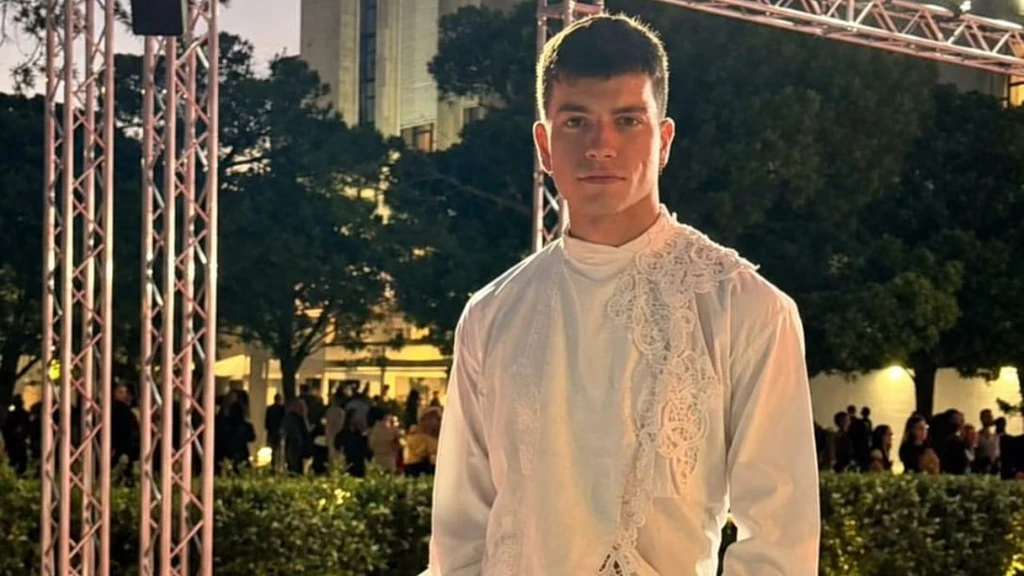 Dimitris Lagoutis Makes Venice Debut With Bold Red Carpet Look
