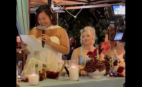 Chinese Bride Secretly Learns Greek to Surprise Mother-In-Law at Wedding