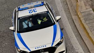 Man Held After Firing Shotgun at Ex-Girlfriend in Kalamata