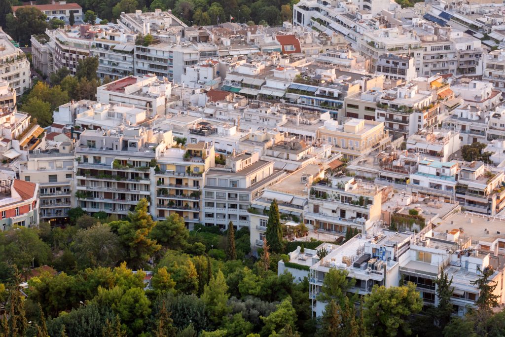Explosion Rocks Central Athens Friday Morning