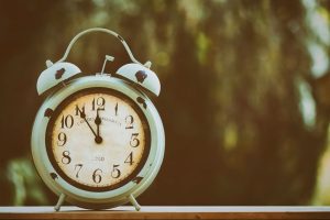 Clocks Go Back on October 25, the Earliest Possible Date