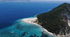 Marathonisi: Zakynthos’ Turtle Isle – a Sanctuary Under Pressure (Vid)