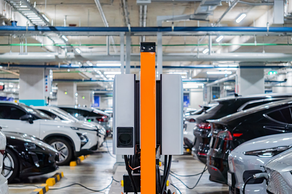 Athens Launches New Network for Electric Vehicle Charging