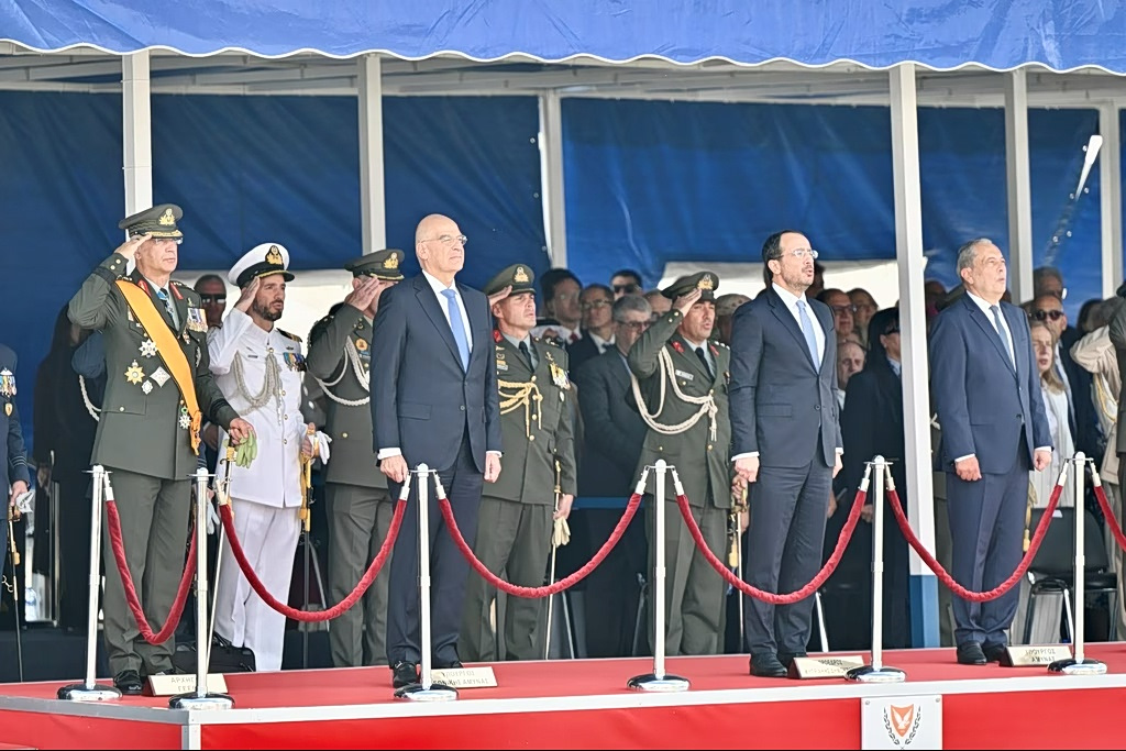 DM Reaffirms Athens’ Support for Cyprus as Ankara Escalates Cable Dispute