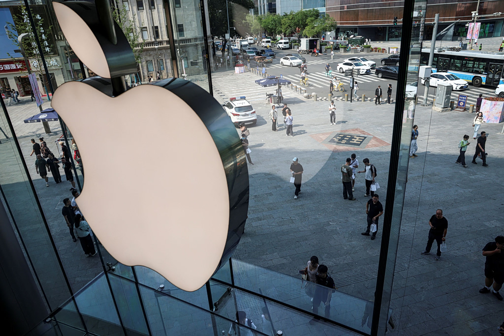 Apple’s Biggest Battleground for Foldable Phones Is China