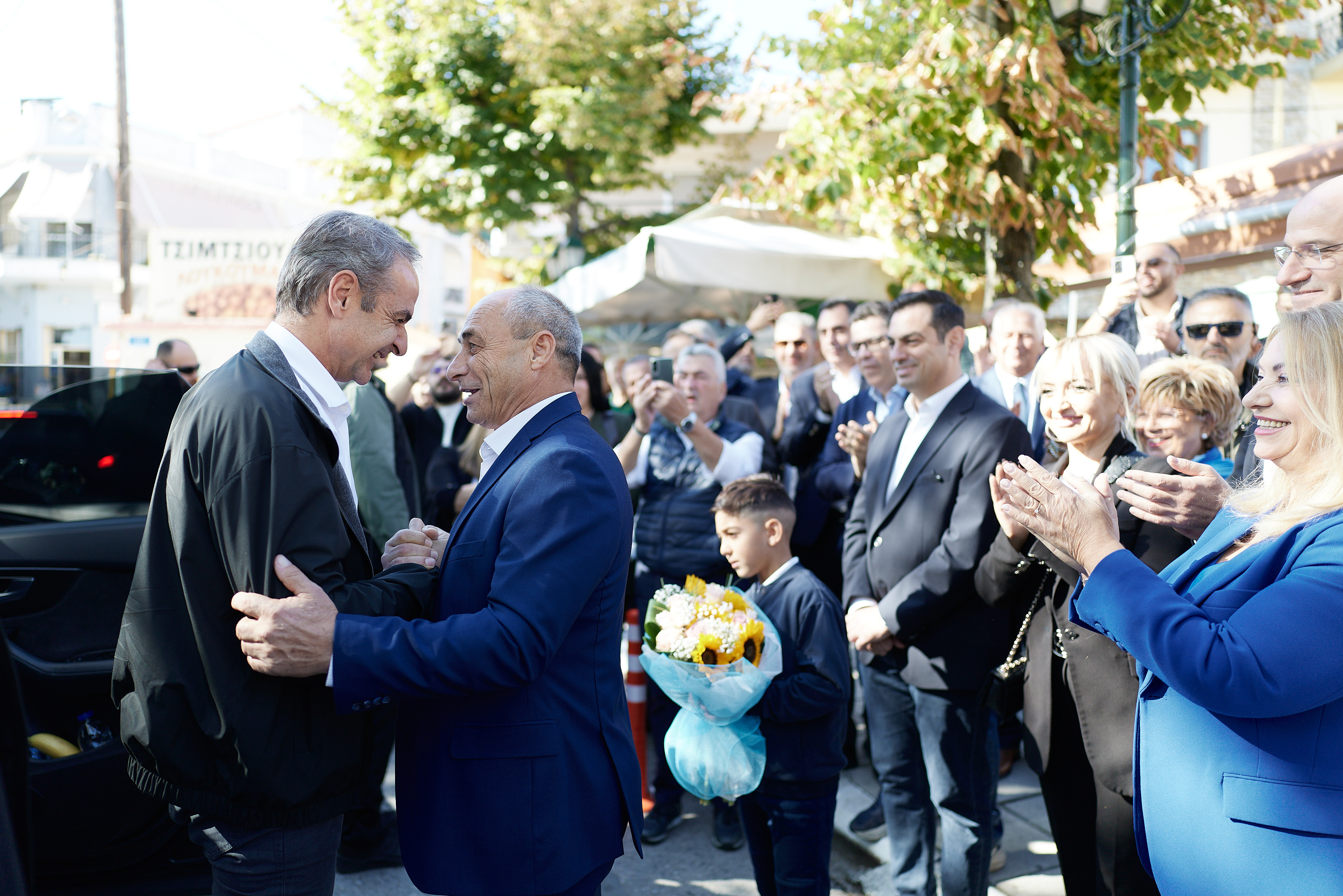 Mitsotakis Tours Northern Greece, Courts Disaffected Voters