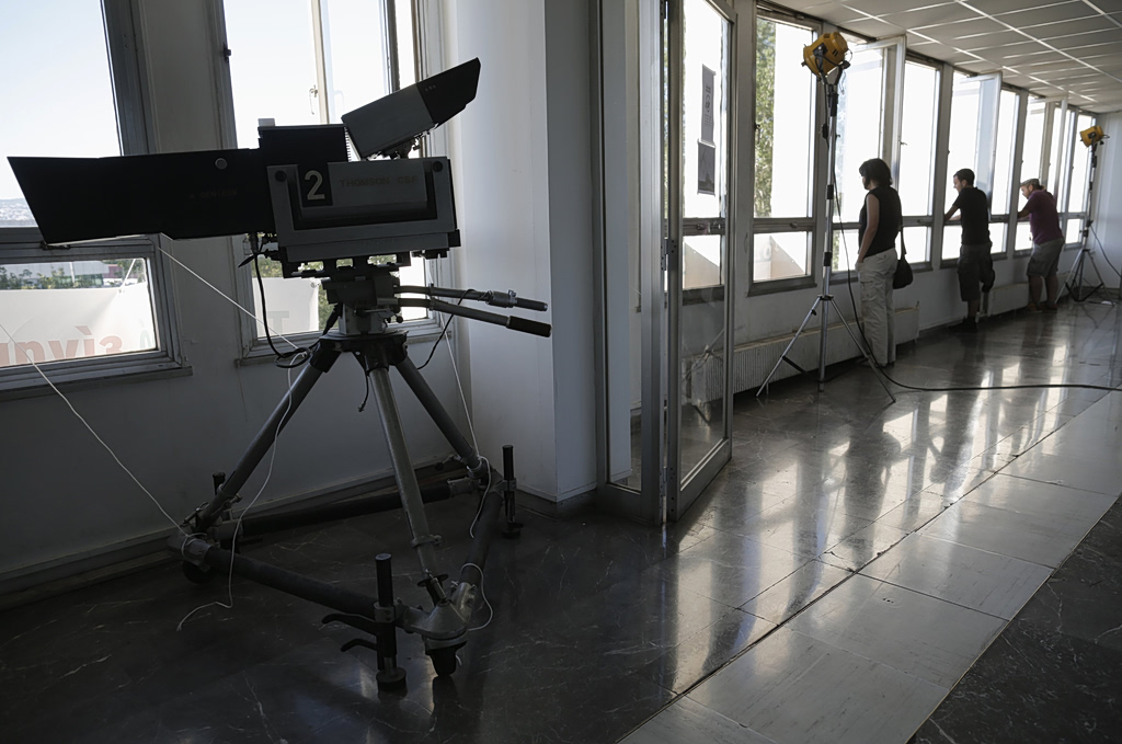 Greece Unemployment Falls but Job Vacancies Rise