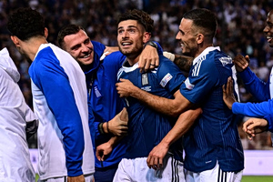 Greece Lets Two-Goal Lead Slip as Netherlands Rallies for 2-2 Draw
