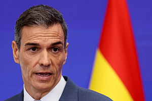 Spanish PM Calls Snap Elections in Gamble to Strengthen Mandate