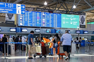 EU Air Passengers Gain Sweeping New Rights From Oct 2027