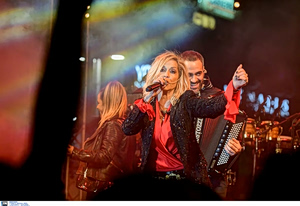 Anna Vissi Hits Back at Karvelas, Alleging €1.5M Ultimatum