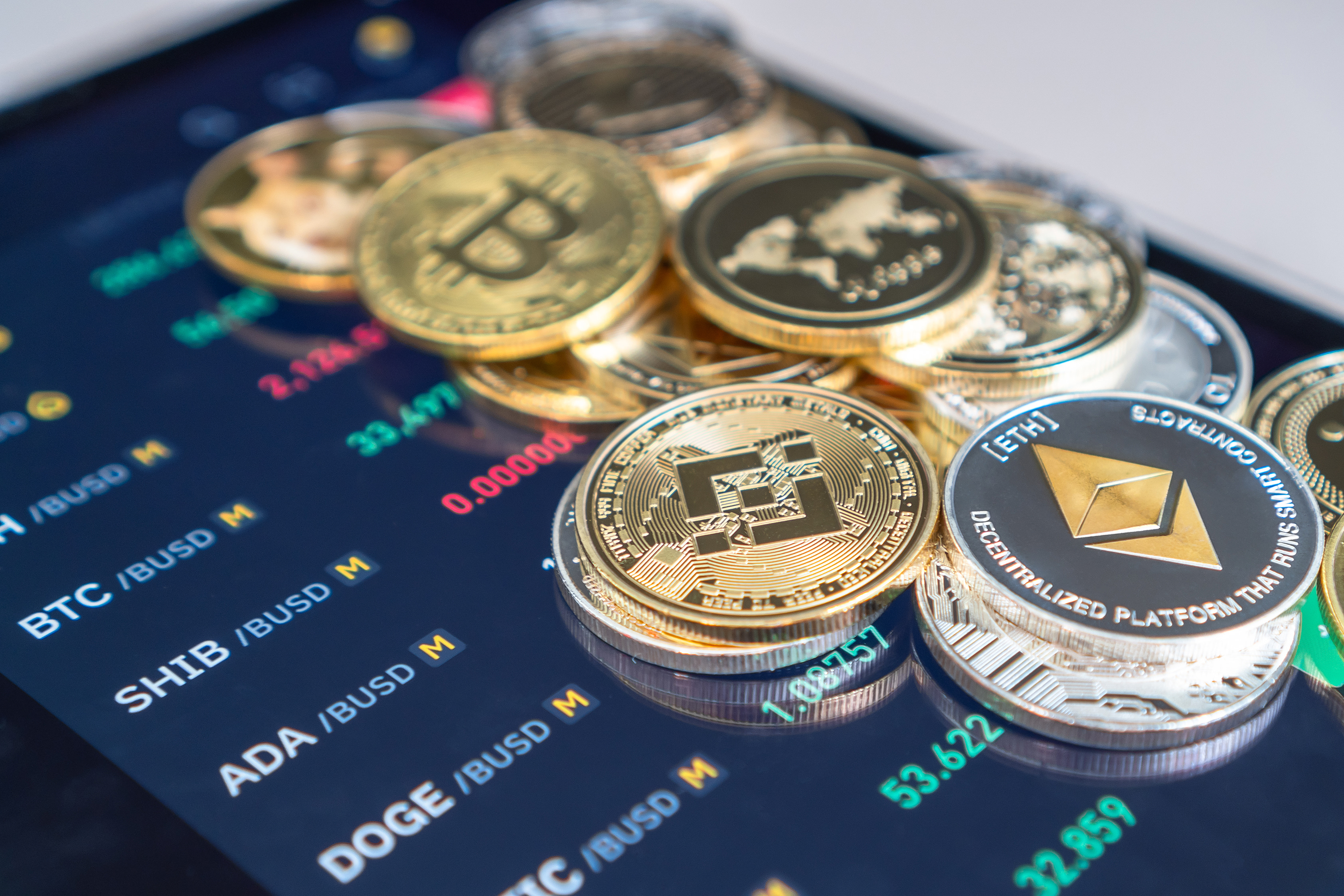 Greece Moves to Introduce a 10% Capital Gains Tax on Crypto