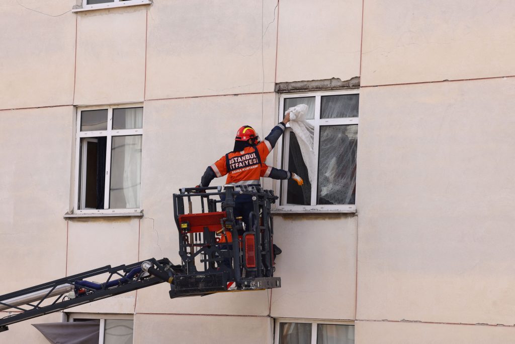 Five Dead After Apartment Building Collapses in Istanbul