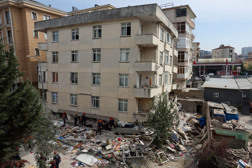 Five Dead After Apartment Building Collapses in Istanbul