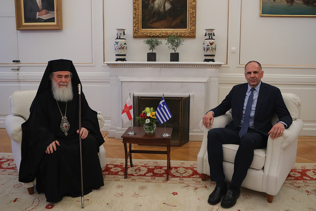Greek Foreign Minister Speaks With Jerusalem Patriarch