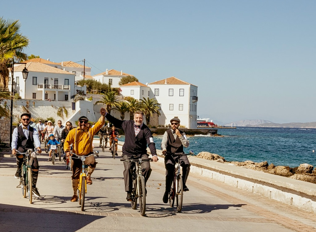 Vintage Bikes, Tweed and Timeless Style Return to Spetses