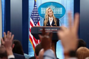 Trump’s New Press Secretary Makes a Rocky Debut at the White House Podium