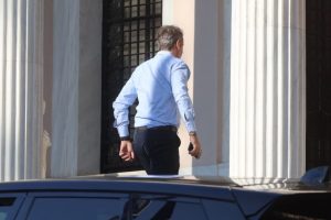 Greece Readies Triple Heating Oil Relief Package